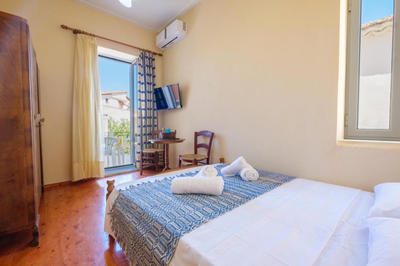Annetas House Apartment Nea Koroni Ngoại thất bức ảnh
